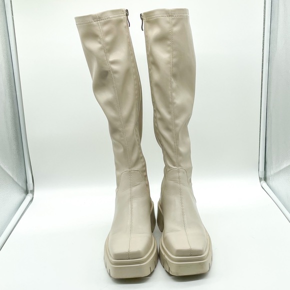 White knee high platform boots - Picture 3 of 4